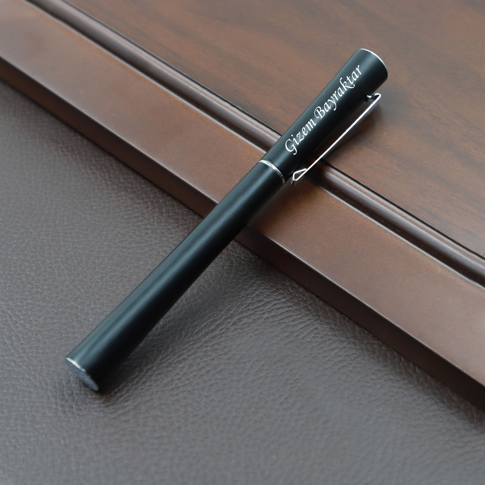 Vogven Marka İsme Özel Silindir Model Roller Kalem - Görsel 3